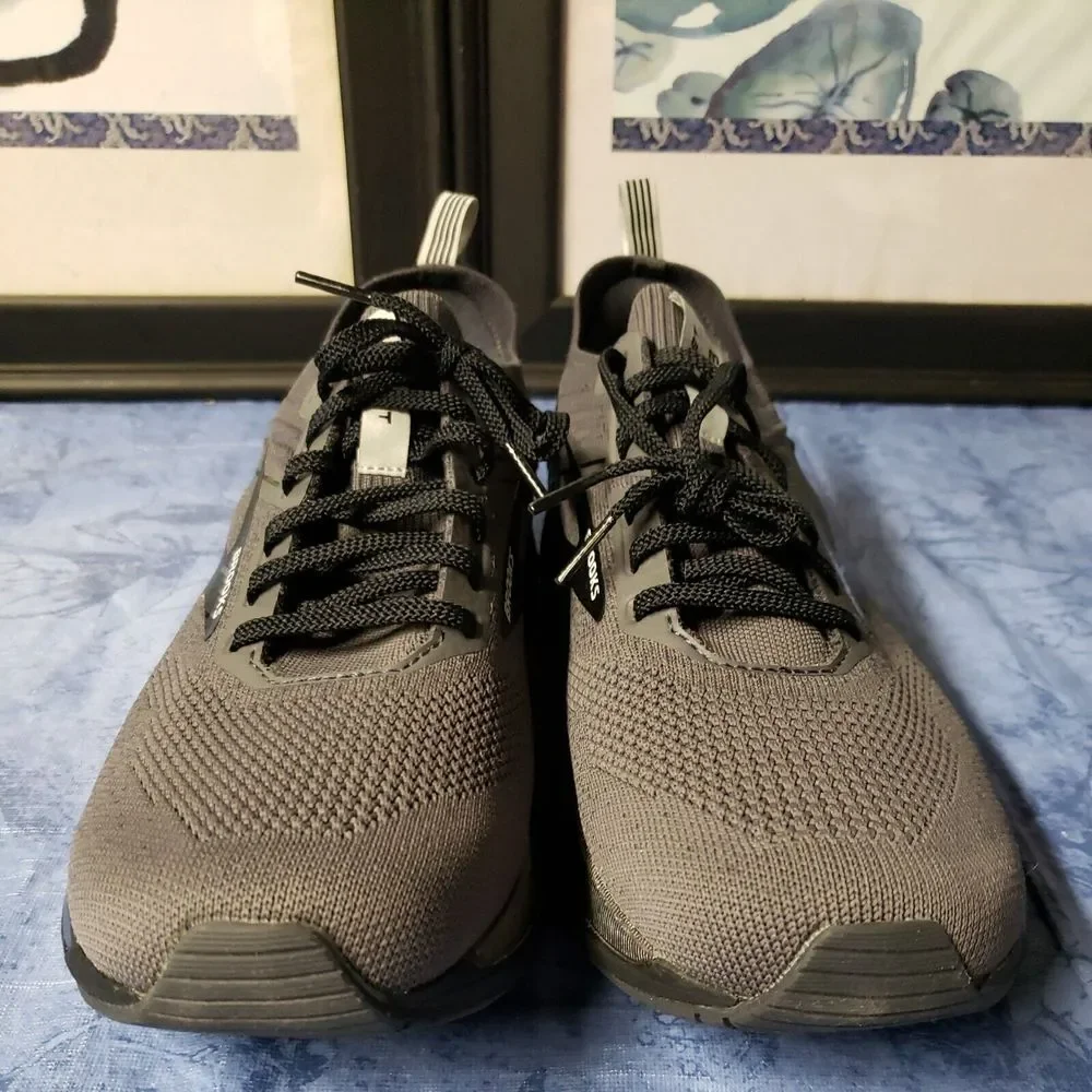 Brooks Ricochet 3 women Sz 12 Neutral Running Shoe‎ grey/ Ebony 110361-1D-009